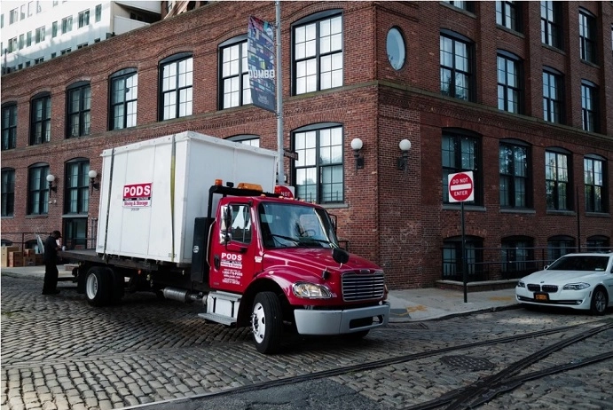 delivery car unloading cargo